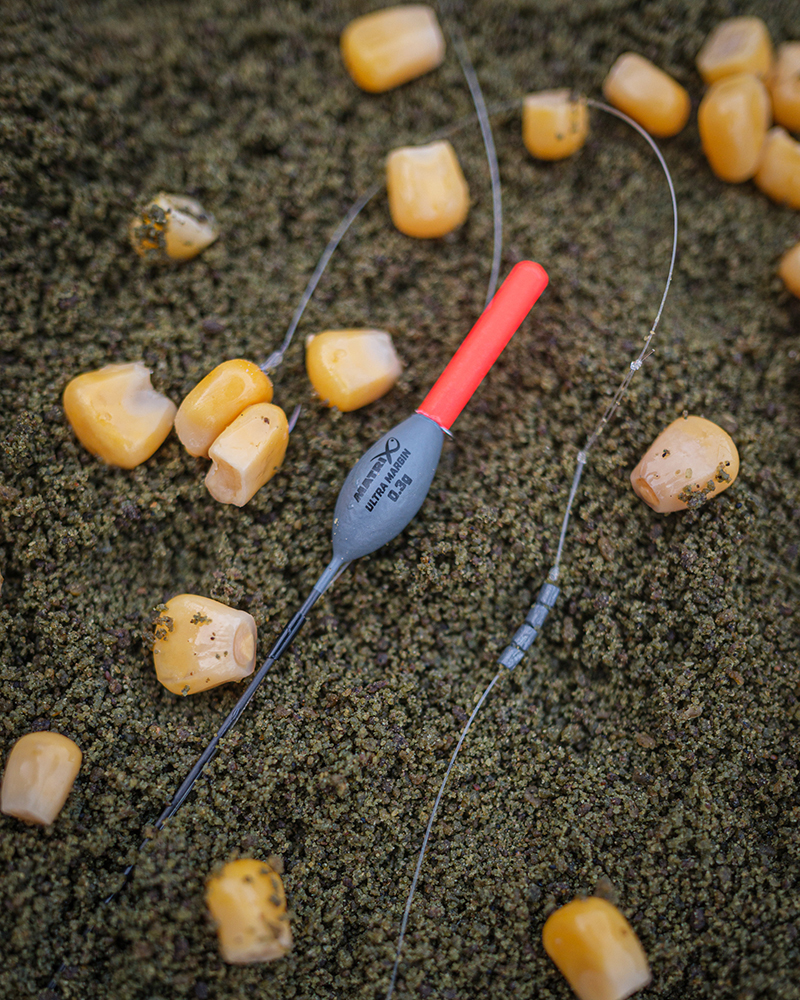 gft100-103_ultra-margin-pole-floats_in-use-4jpg