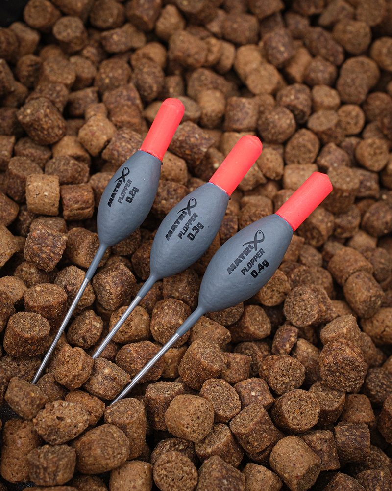 gft108-110_plopper-pole-floats_in-use-2jpg