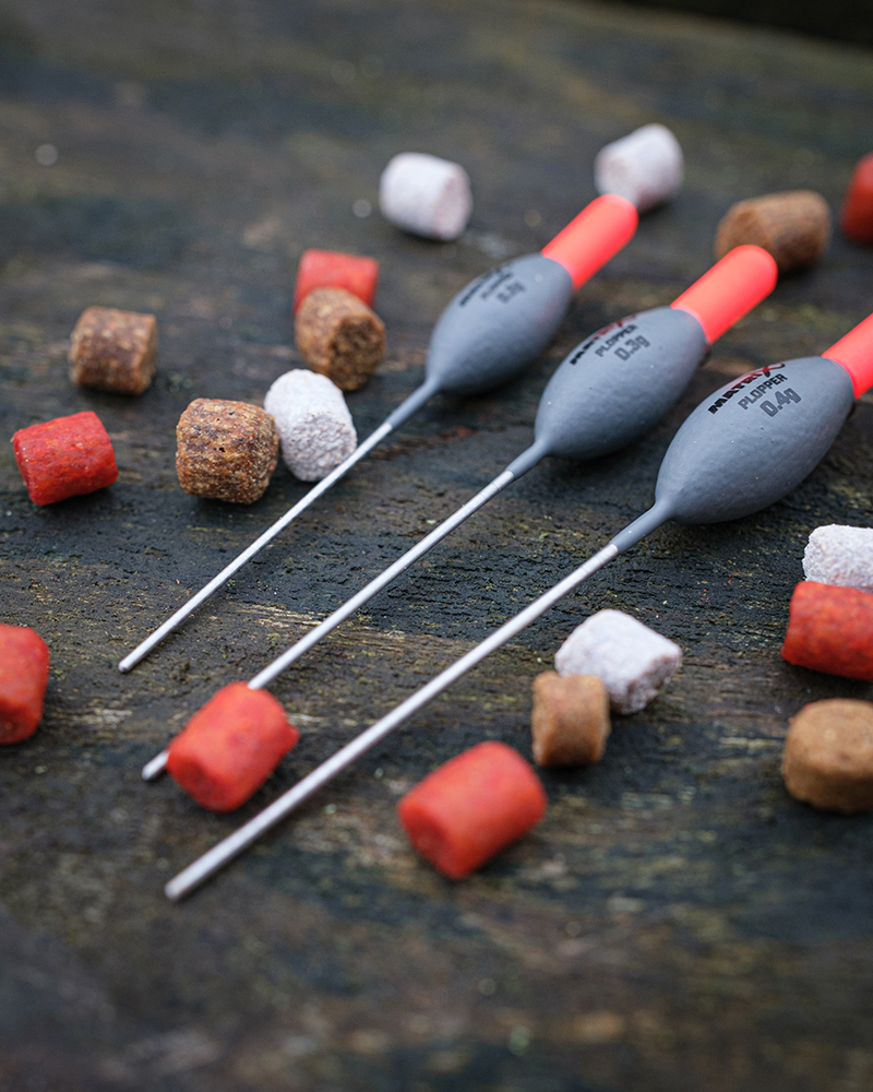 gft108-110_plopper-pole-floats_in-use-4jpg