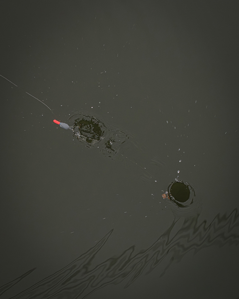 gft108-110_plopper-pole-floats_in-use-10jpg