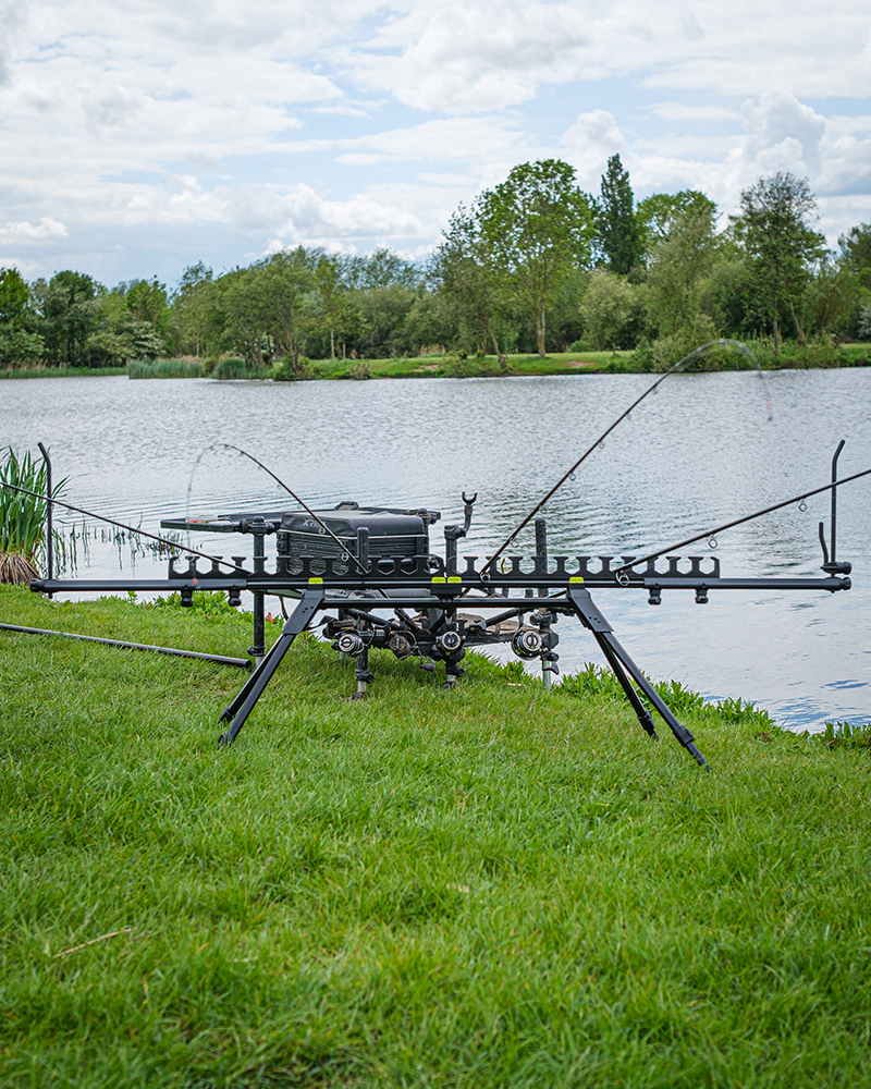 gro011_roostdistancesticks-06_inusejpg