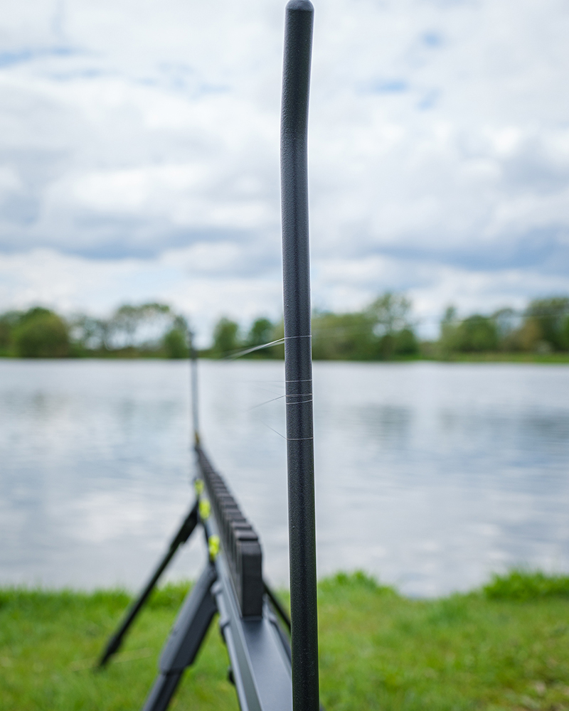 gro011_roostdistancesticks-07_inusejpg