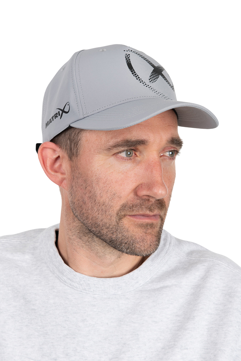 ghh016_largeprintcaplightgrey-24_studiojpg