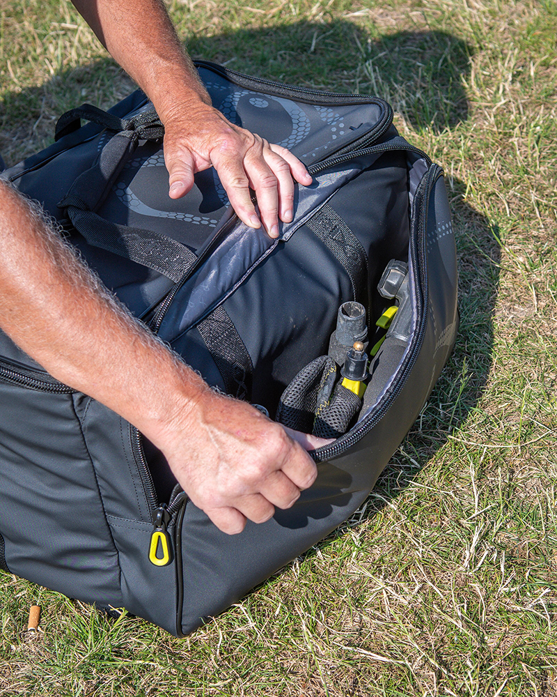 glu189_horizonprocompactcarryall-06_inusejpg