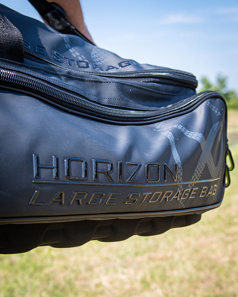 glu190_horizonprolargestoragebag-09_inusejpg