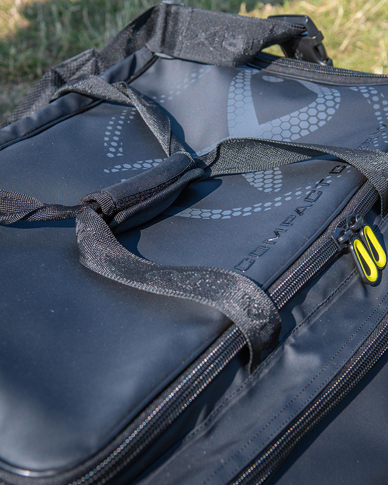 glu189_horizonprocompactcarryall-08_inusejpg