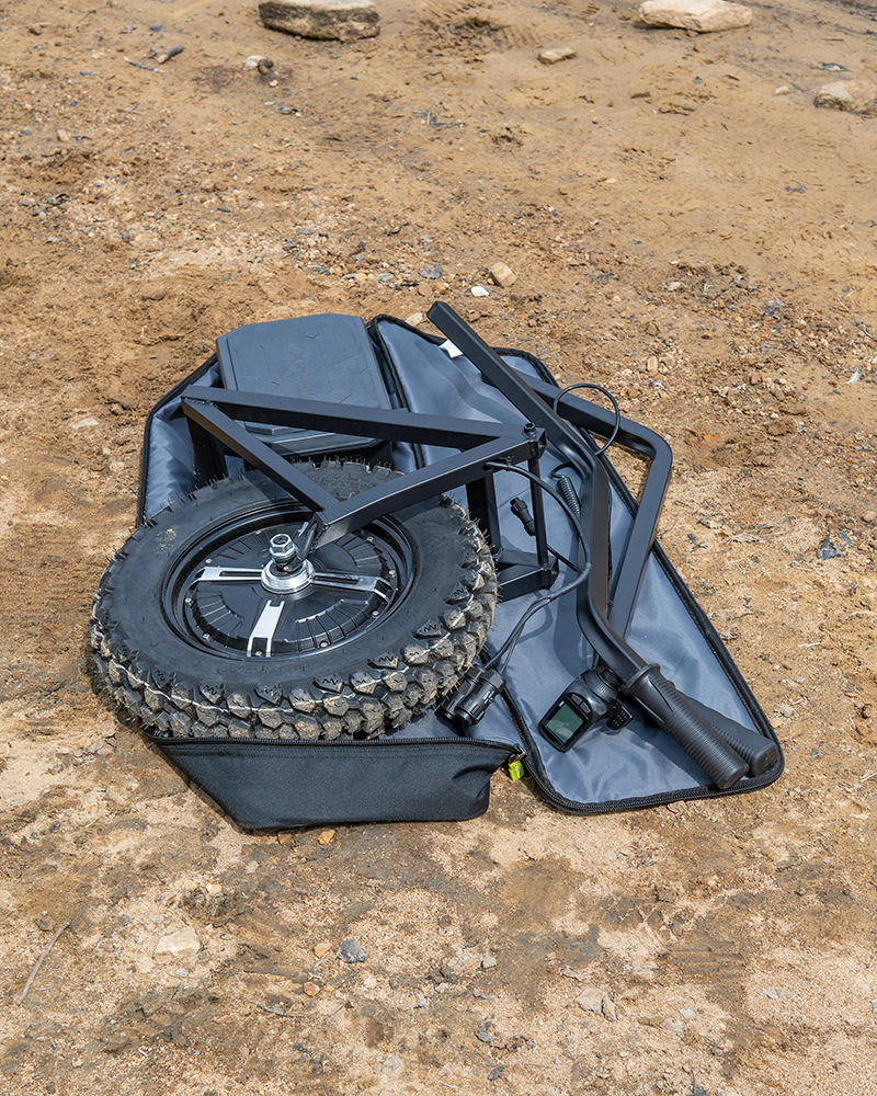 gst004_xrduraliteplatformpowerbarrow-06_inusejpg