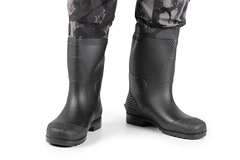 nfw001_006_rage_lightweight_camo_waders_boot_detail_1jpg