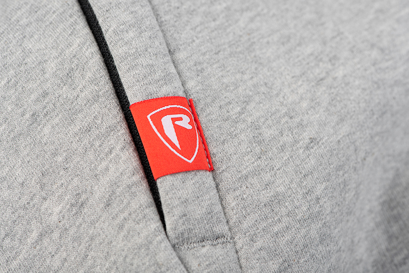 npr345_350_rage_lightweight_replicant_hoody_pocket_logo_tab_detailjpg