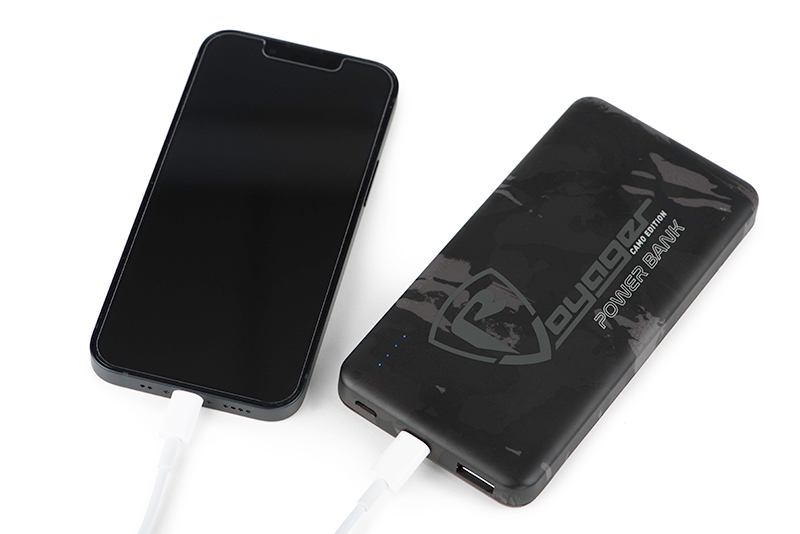 nei001_rage_10k_power_bank_phone_charging_detailjpg