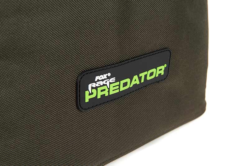 flu006_rage_predator_deadbait_bag_xl_logo_detailjpg