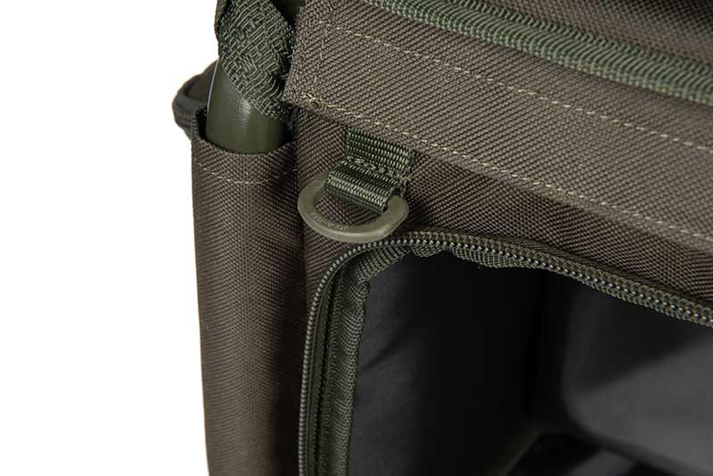 flu013_rage_predator_ruck_chair_hanging_loopjpg