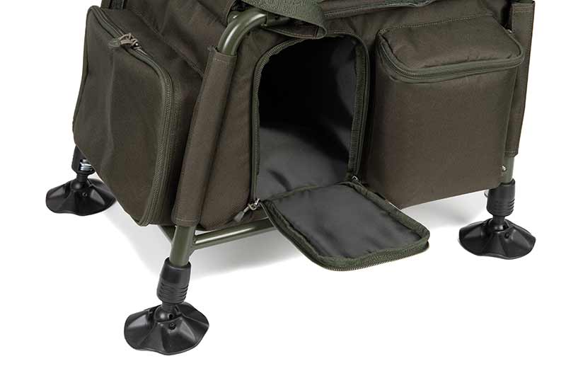 flu013_rage_predator_ruck_chair_side_accessjpg