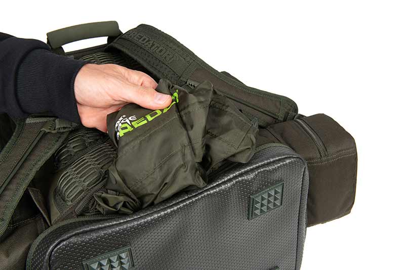 flu007_rage_predator_rucksack_rain_cover_pocket_2jpg