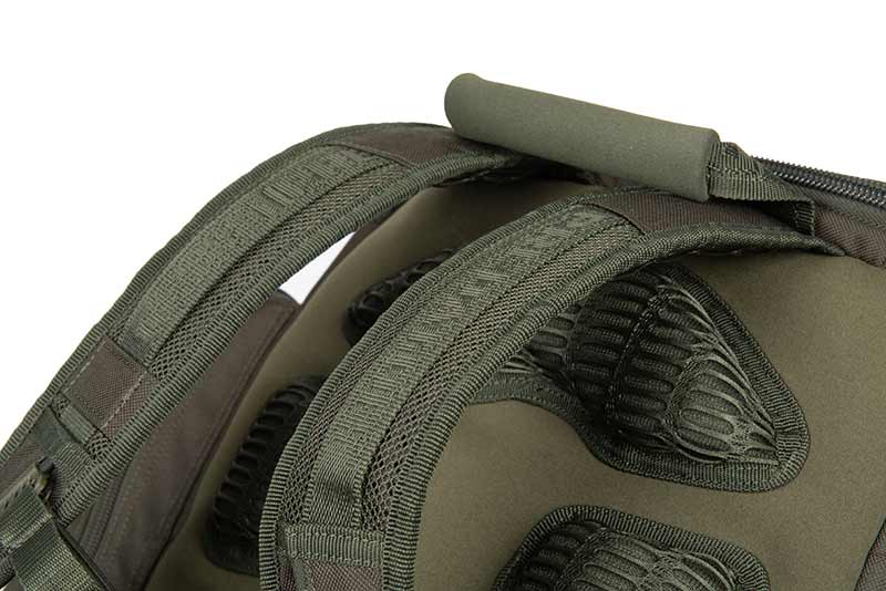 flu007_rage_predator_rucksack_strapsjpg