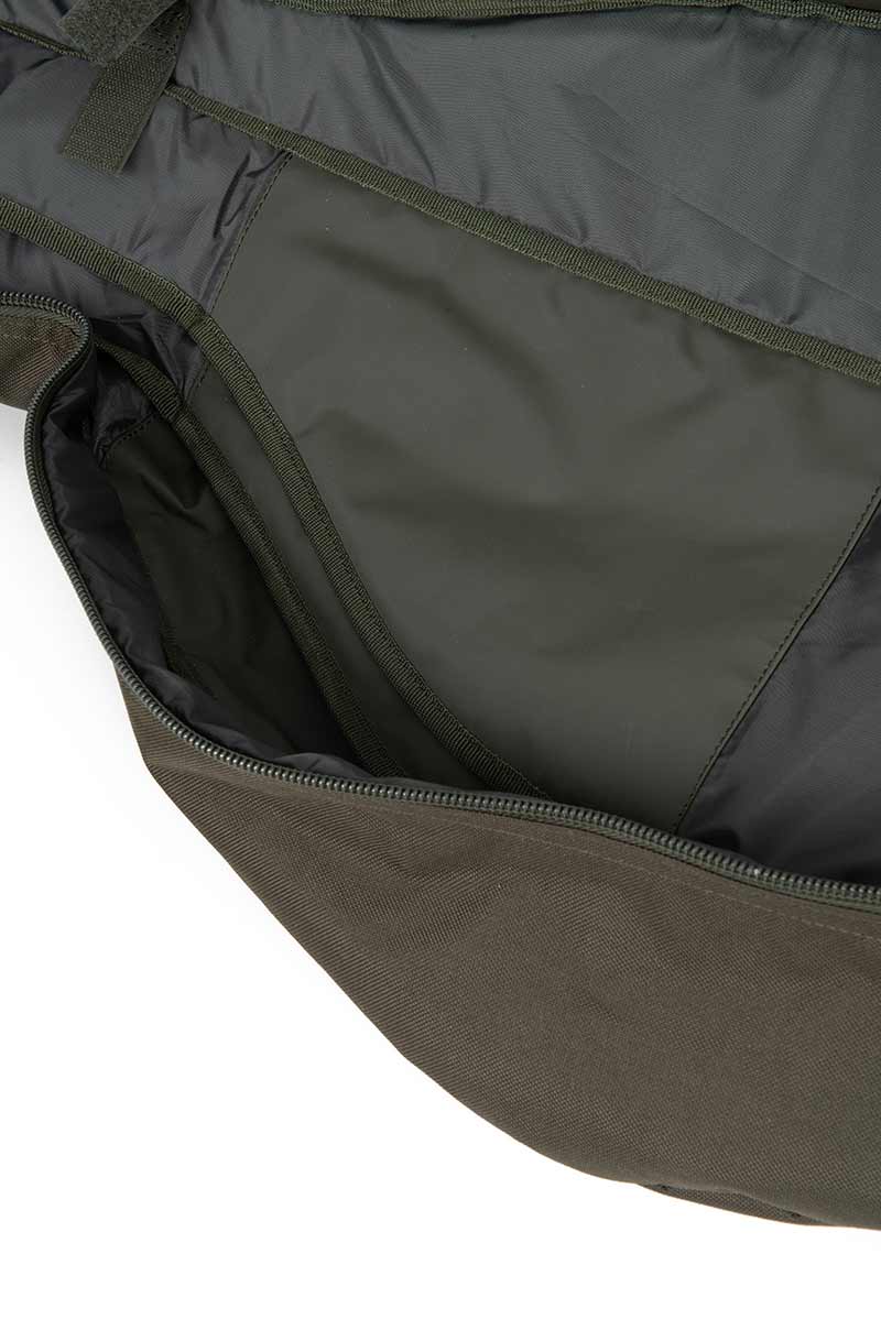 flu012_rage_predator_rod_holdall_internal_protectionjpg