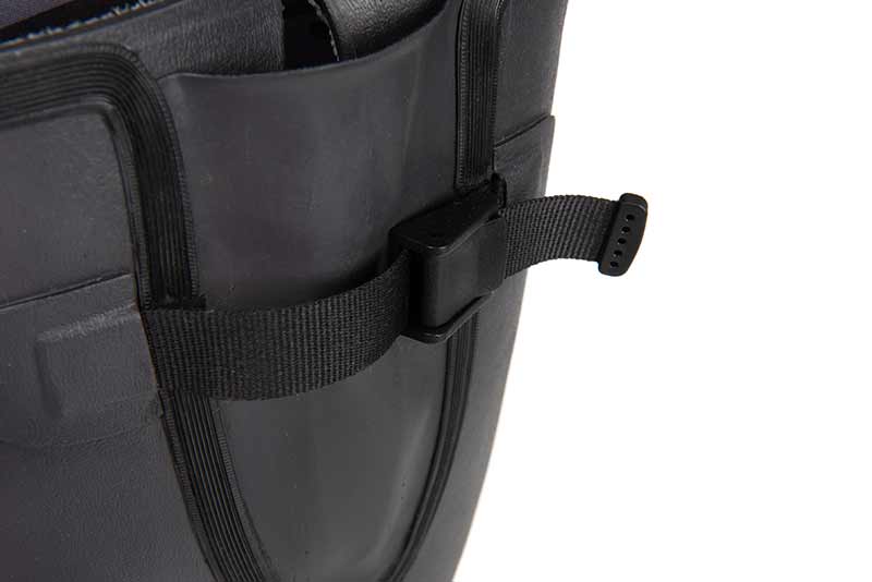 nfw035_040_rage_neoprene_lined_wellies_side_buckle_2jpg
