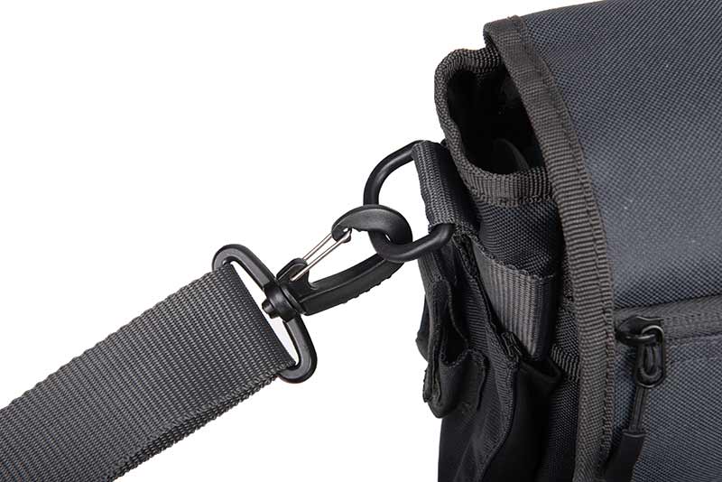 nlu147_rage_messenger_bag_carry_strap_clipjpg