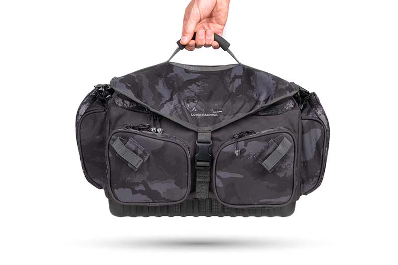 nlu148_rage_camo_voyager_large_carryall_handlejpg