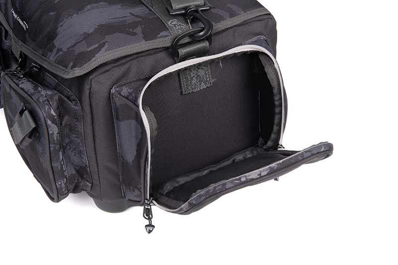 nlu148_rage_camo_voyager_large_carryall_side_pocketjpg