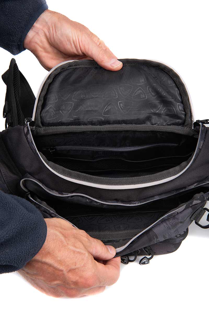 nlu149_rage_voyager_belt_bag_abovejpg