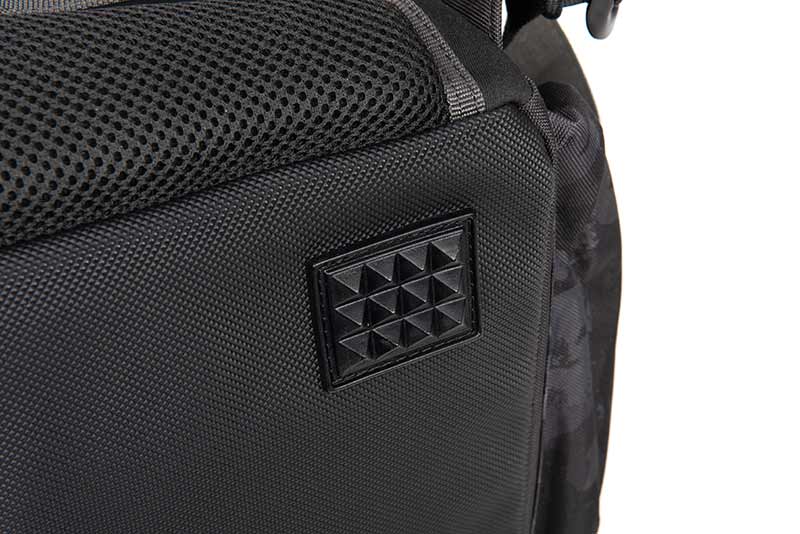 nlu153_rage_camo_voyager_rucksack_base_2jpg