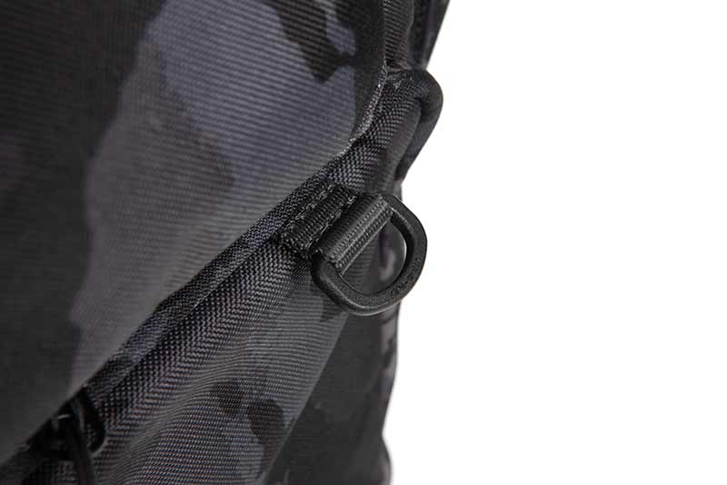 nlu153_rage_camo_voyager_rucksack_hanging_loop_3jpg