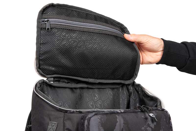 nlu153_rage_camo_voyager_rucksack_mesh_pocketjpg