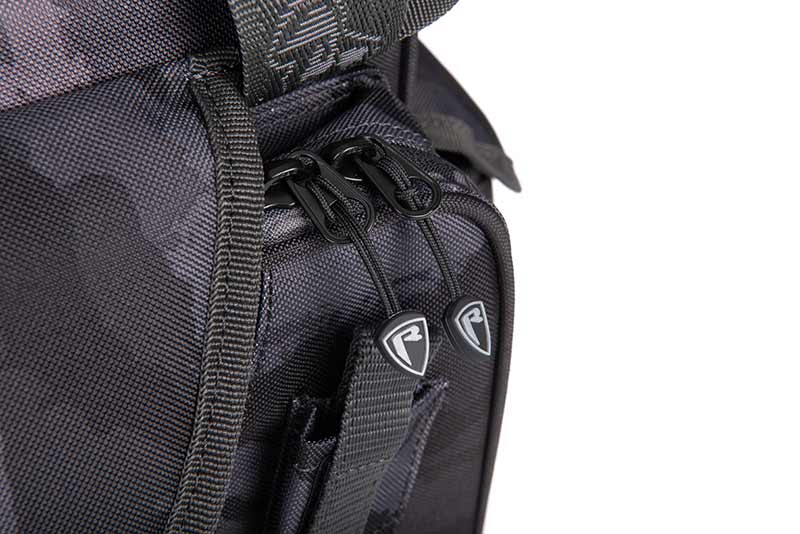 nlu154_rage_voyager_moulded_xl_carryall_zipsjpg