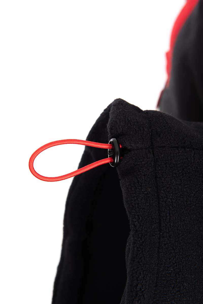 npr651_rage_wear_fleece_snood_toggle_detail_1jpg