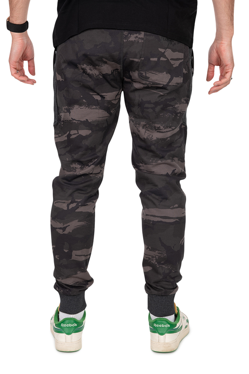 npr664-669_rage_voyager_camo_joggers_backjpg