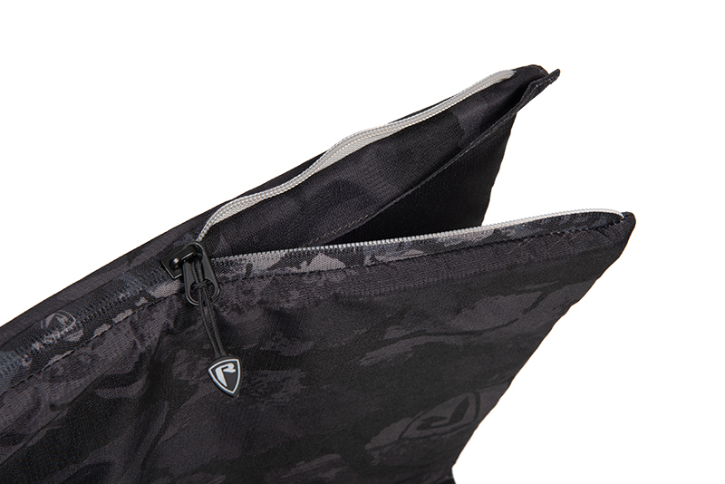 nlu155_rage_voyager_camo_xl_mat_zip_detail_2jpg