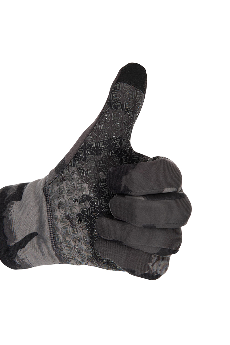npr694-696_camogloves-024_studiojpg