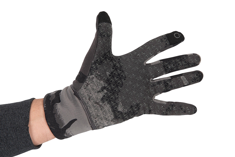 npr694-696_camogloves-023_studiojpg
