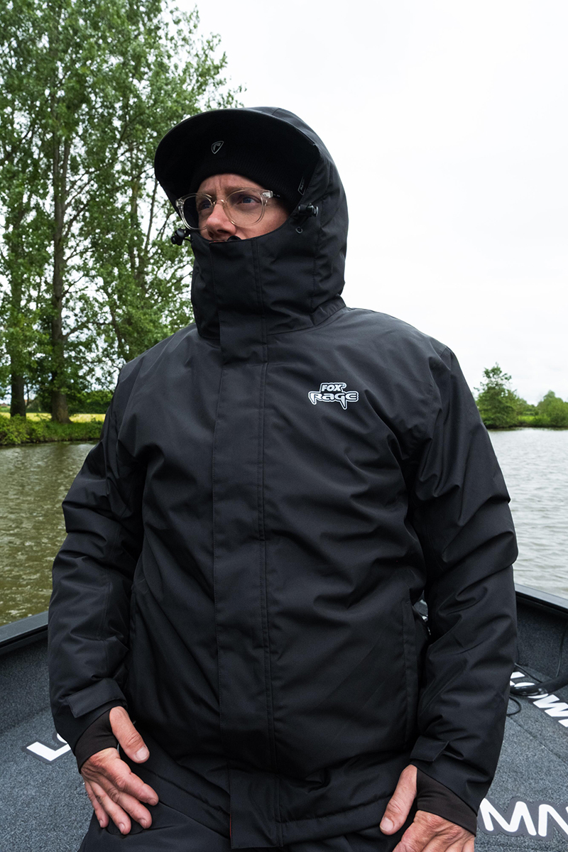 npr707-713_ragewearwintersuit-002_lifestylejpg