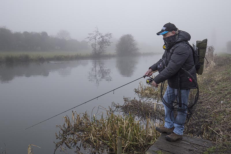 If you want to keep your crankbait close to the bottom, keep the rod tip down