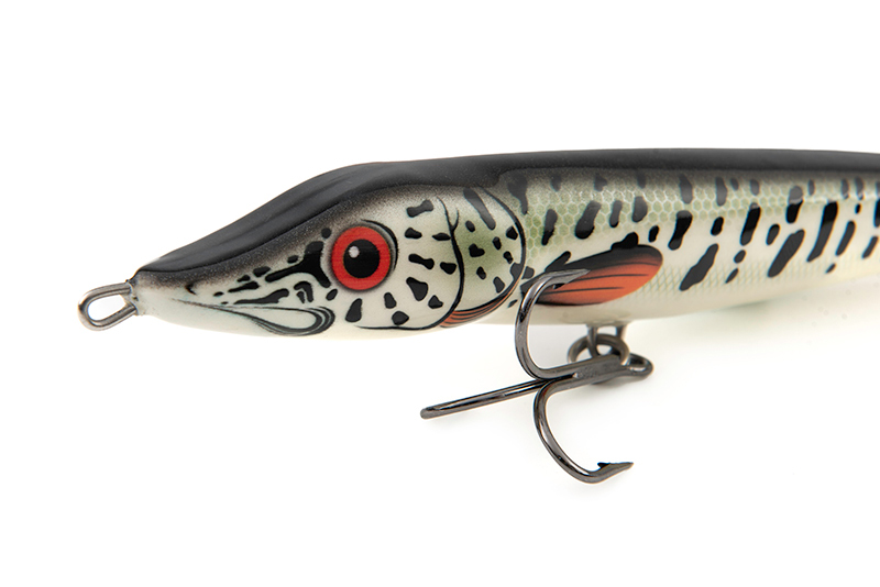 qja014_salmo_jack18s_barred_muskie_detailjpg